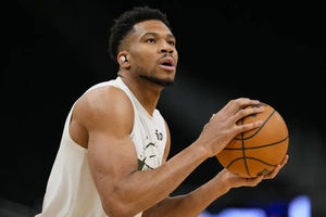 5 superestrellas de la NBA que podrían ser traspasadas esta temporada baja.