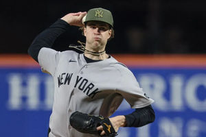 Propuestas de lanzadores de la MLB hoy: Las mejores apuestas para Cam Schlittler, Aaron Nola y más.