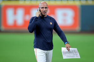 Can the Astros Make the Playoffs Without a General Manager?