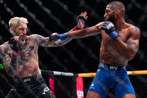 O UFC Paris mais uma vez faz jus à sua reputação de ser a noite de lutas que entrega resultados.