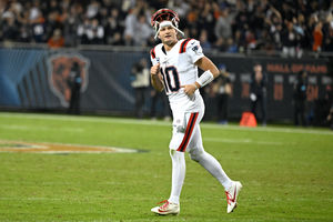 One Drake Maye Mistake Loomed Large in Patriots’ Loss to the Bears