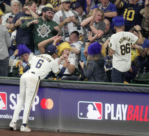 Brewers’ First World Series Win in 44 Years Has Milwaukee Fans in Tears
