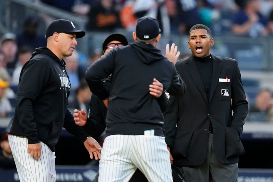Aaron Boone wants to yell at real people, not robots