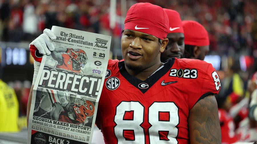 Likely No. 1 NFL Draft pick Jalen Carter charged with reckless driving, racing in deadly crash [Updated]