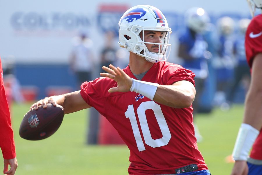 Mitch Trubisky is trippin’