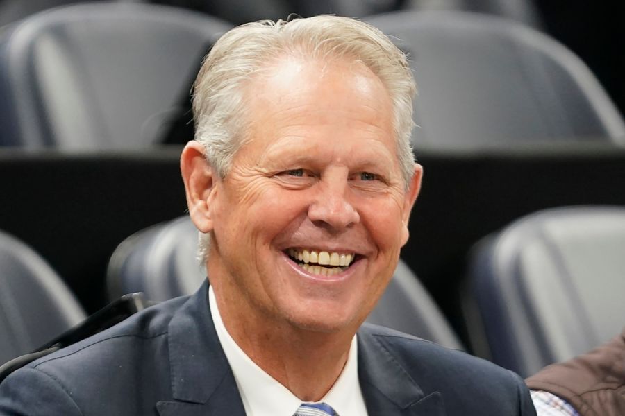 The Knicks shouldn't agree to a trade with Danny Ainge