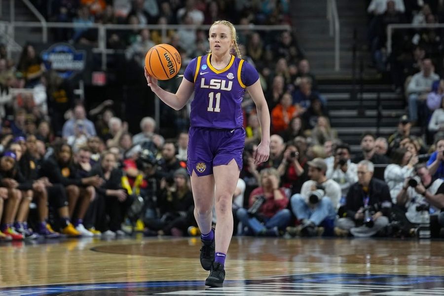 Reports: Ex-LSU, Louisville G Hailey Van Lith transfers to TCU