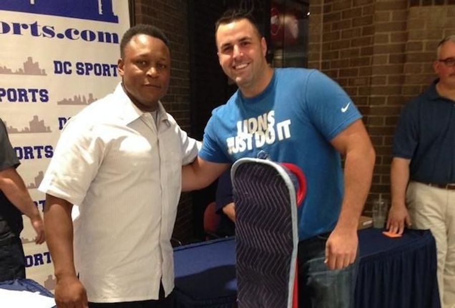 Who Wants A Pontiac Silverdome Urinal Autographed By Barry Sanders?