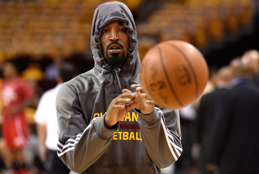 J.R. Smith&#39;s End-Of-The-Season Handshakes Are Sadder On A Hoverboard