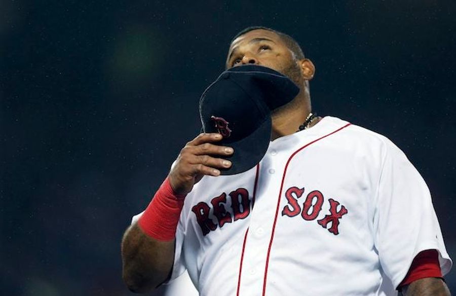 Pablo Sandoval Fesses Up To Using Instagram In Bathroom During Game