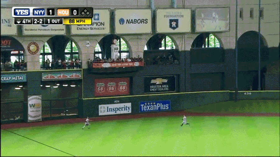 Now It's The Yankees' Turn To Illustrate Terrible Outfield Defense