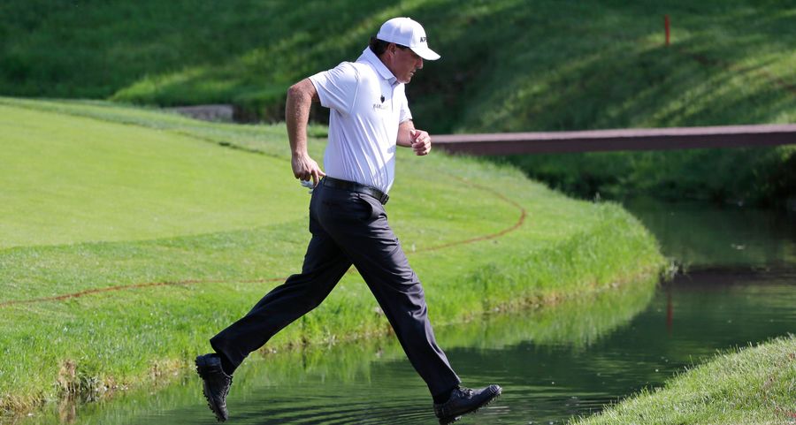 Report: Phil Mickelson Connected To $2.75 Million Money Laundering Case