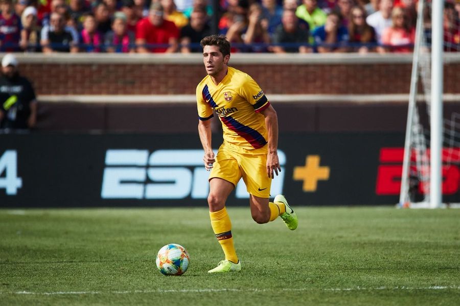 Galaxy adds veteran M Sergi Roberto from Spain