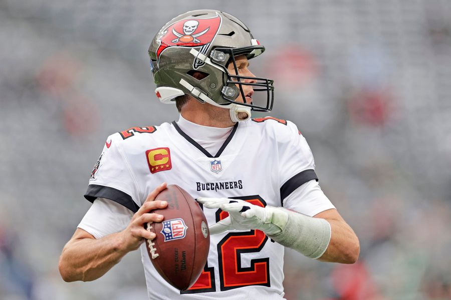 7 NFL records that could be broken this weekend — thanks to the extra game