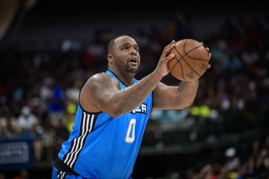 Basketball: Big Three