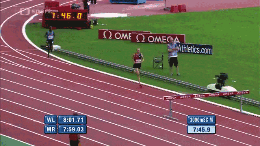 U.S. Steeplechase Runner Evan Jager Eats It, Triumphs