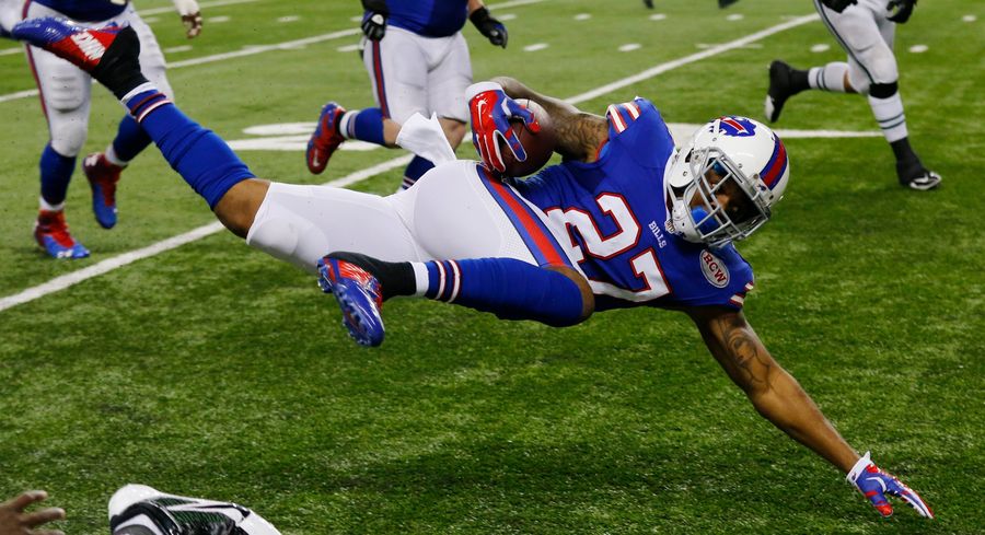 Porn Star Calls Out NFL Player Who Slid Into Her DMs