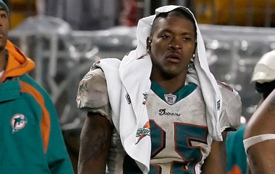 Ex-NFLer Will Allen Indicted For Role In Alleged Ponzi Scheme