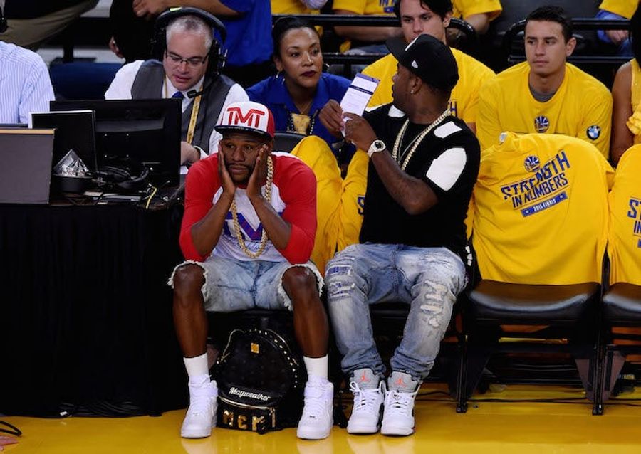 What Happened With Mayweather's Crew At That NBA Game? Cops Won't Say