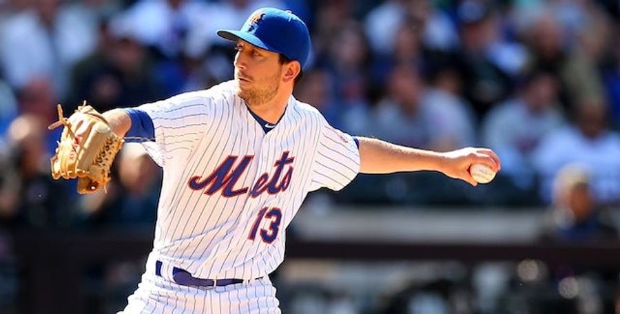 Mets Pitcher Falls Off Curb, Re-Breaks Arm