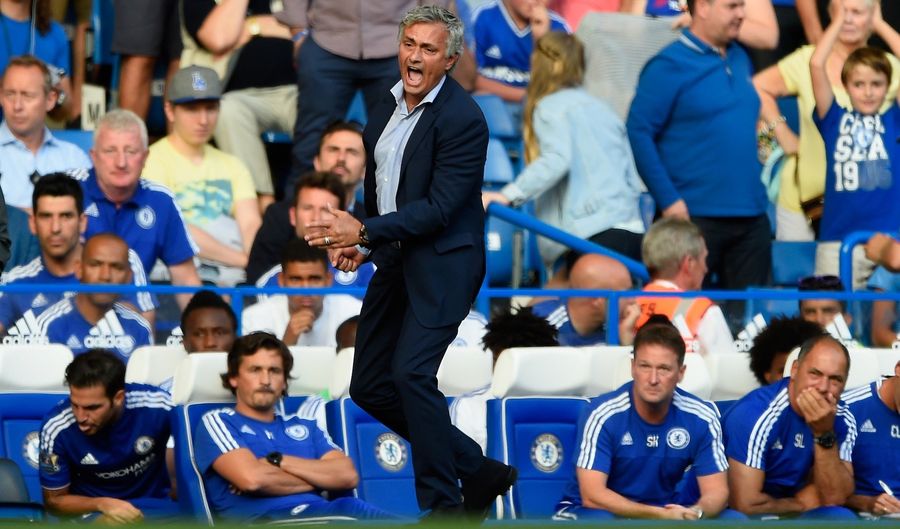 Here's José Mourinho's Bullshit Excuse For Why He Demoted His Team Doctor