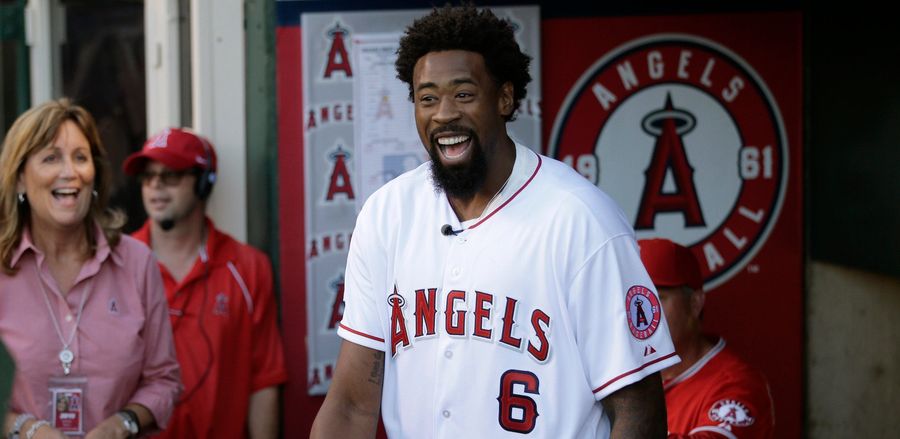 DeAndre Jordan Drops Agent Who Maybe Sorta Pushed Him To Sign With Mavs