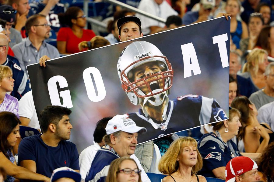 Patriots Planned To Raise A Tom Brady Banner If Brady Were Still Suspended