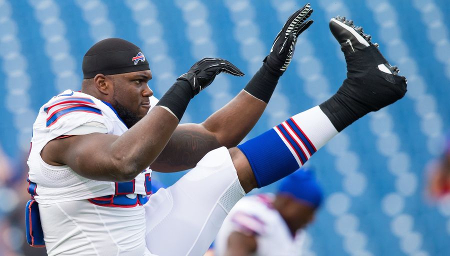 Report: I.K. Enemkpali Got Catfished By A Guy Under A Blanket Hiding In The Dark