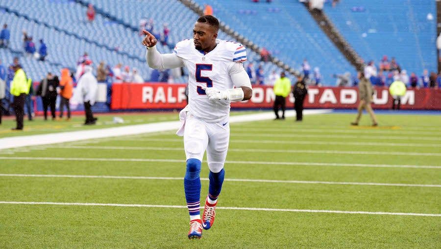 Tyrod Taylor's Coin-Eating Skills Are Unimpressive