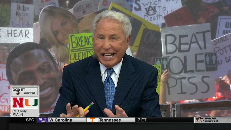 &quot;Beat Ole Piss&quot;: Your Tuscaloosa <i>College GameDay</i> Sign Roundup