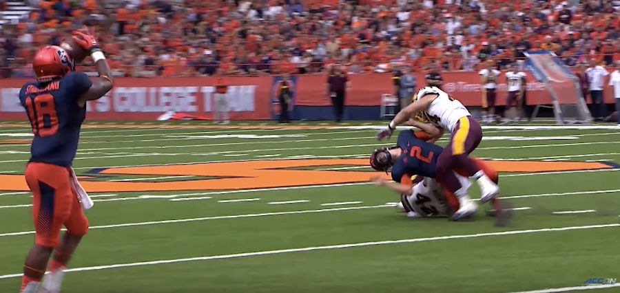Syracuse QB Eric Dungey Leaves Game After CMU Linebacker&#39;s Nasty Hit