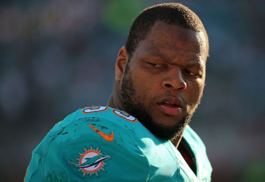 Things Are Already Tense Between Ndamukong Suh And The Dolphins