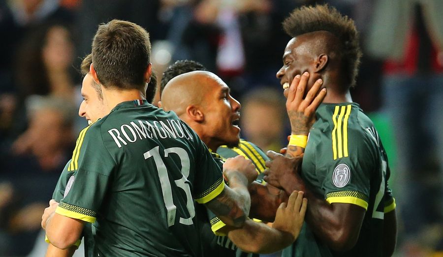 Mario Balotelli Has Pretty Bad Hair, Scores A Pretty Good Goal