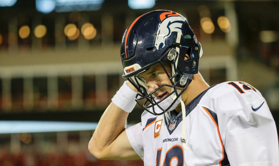 Peyton Manning Is A Rickety Old Man