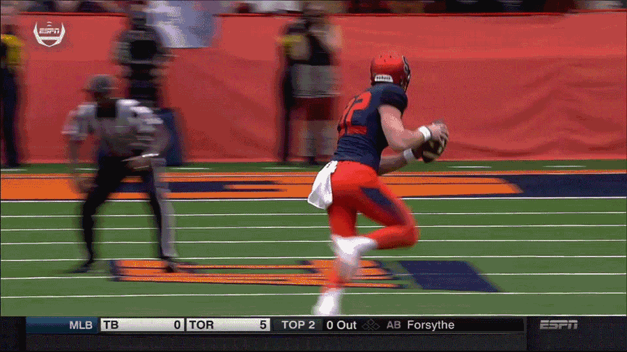 Syracuse Punter Hurdles LSU Defender On Fake Field Goal
