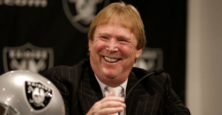 Mark Davis Travels 500 Fucking Miles To Look Like That!