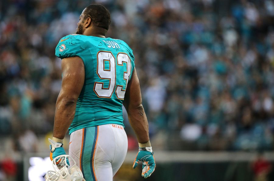 Ndamukong Suh Can’t Save The Dolphins, Who Suck