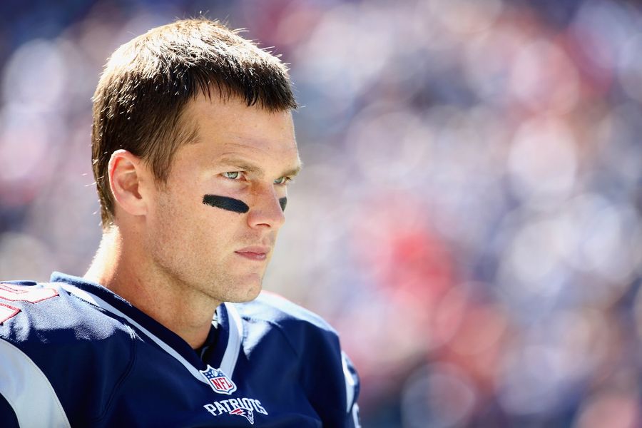 Here's How Tom Brady Pushes His Sketchy Body Guru On People