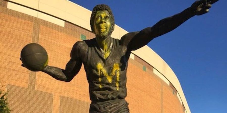 Some Michigan Vandals Defaced Michigan State's Terrible Magic Johnson Statue