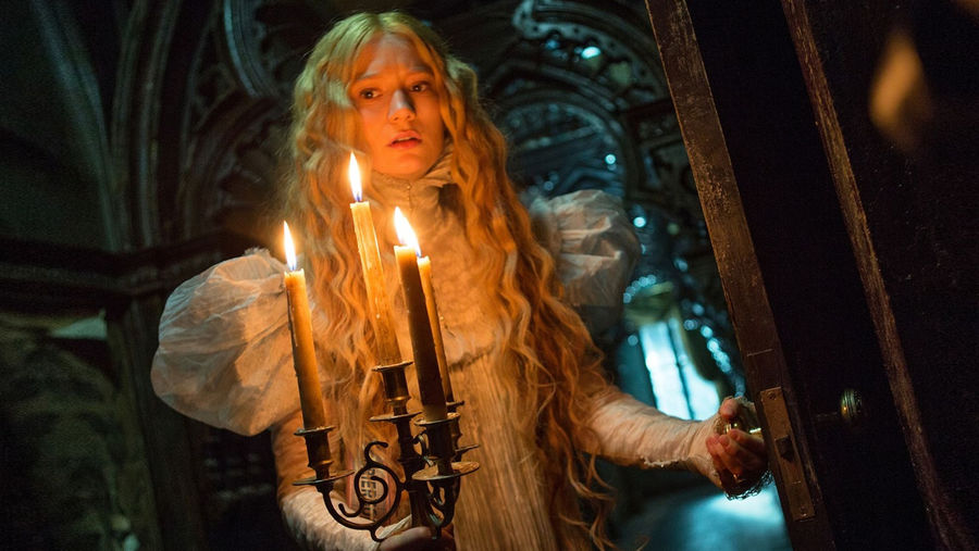 Guillermo del Toro&#39;s<i> Crimson Peak?</i>Is Best Watched On Mute