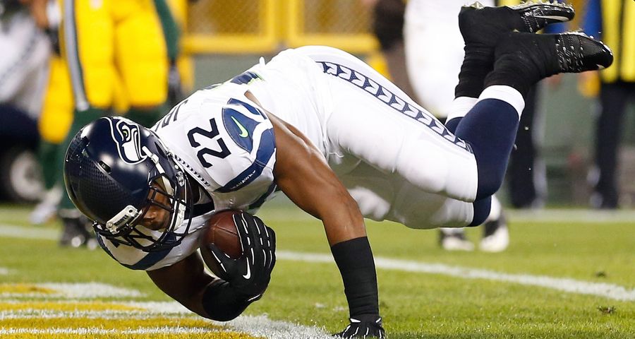Report: Fred Jackson Crashes Sports Car While Racing Marshawn Lynch (UPDATES)