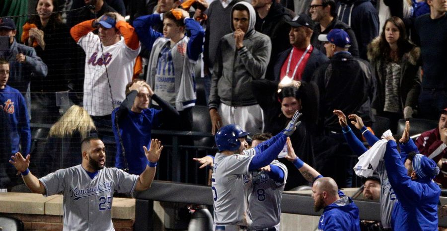 Royals Toy With Mets Like A Cat With A Mouse, Kill Them, Win Series