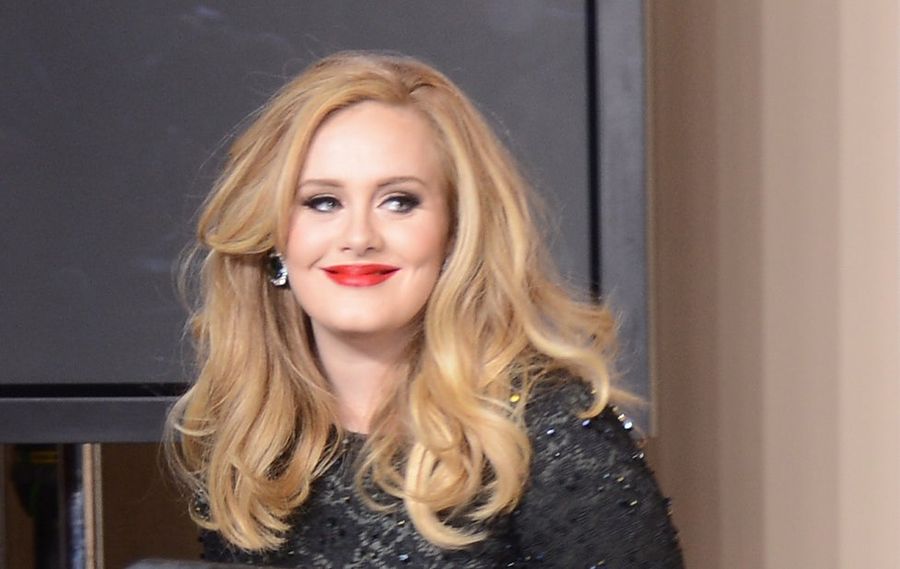 Adele Seems Chill