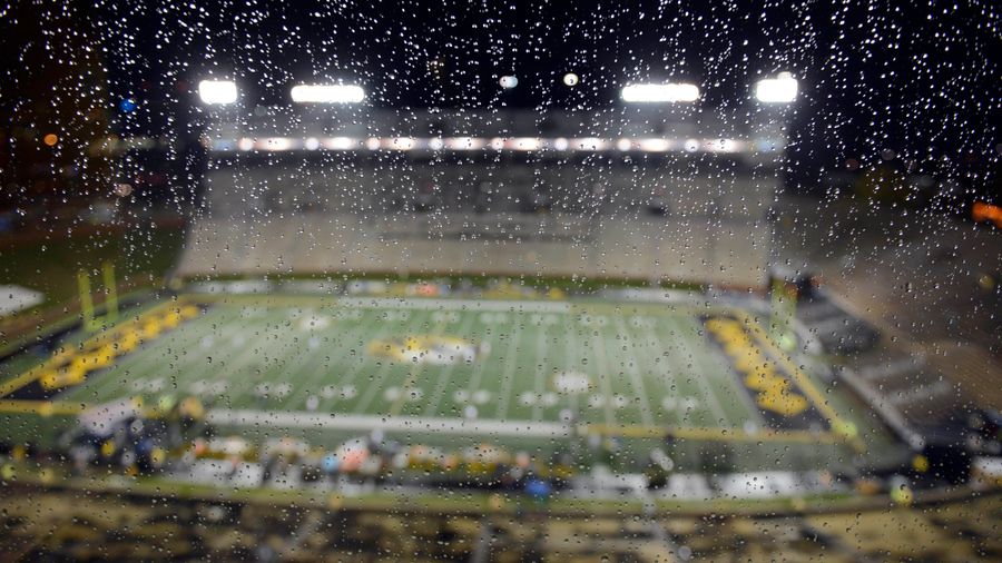Missouri Football Players Go On Strike To Force Removal Of School President [UPDATES]