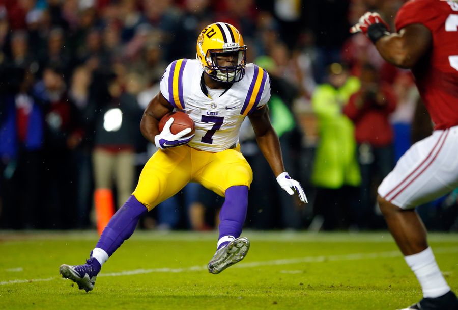 LSU Investigating Leonard Fournette&#39;s Family For (Briefly) Selling Merchandise
