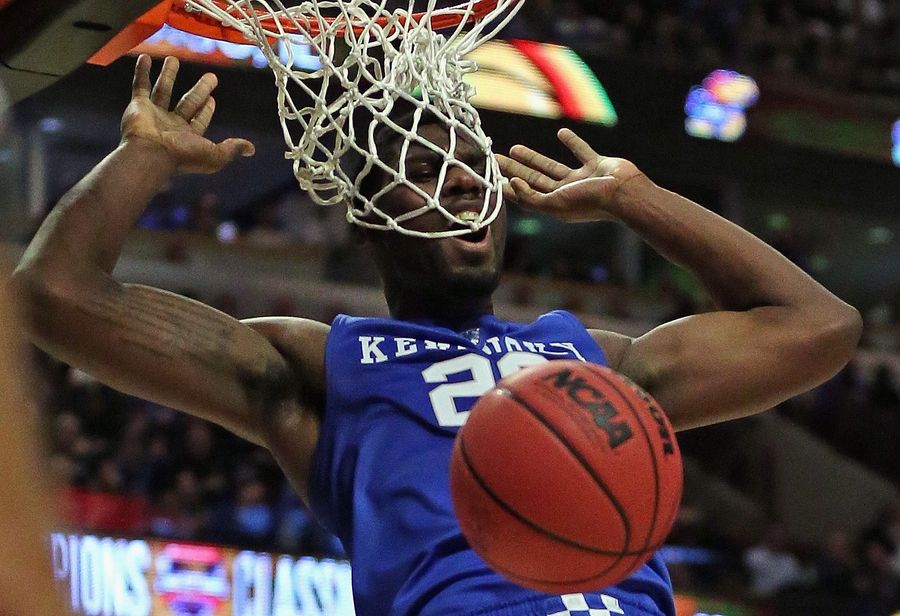 Oh God, Alex Poythress Caught His Teeth In The Net