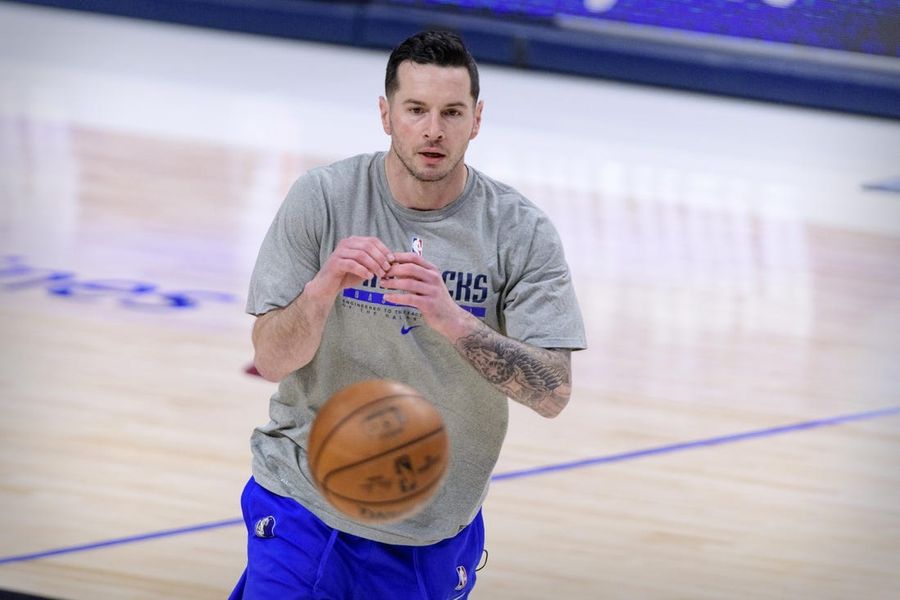 NBA: Philadelphia 76ers at Dallas Mavericks