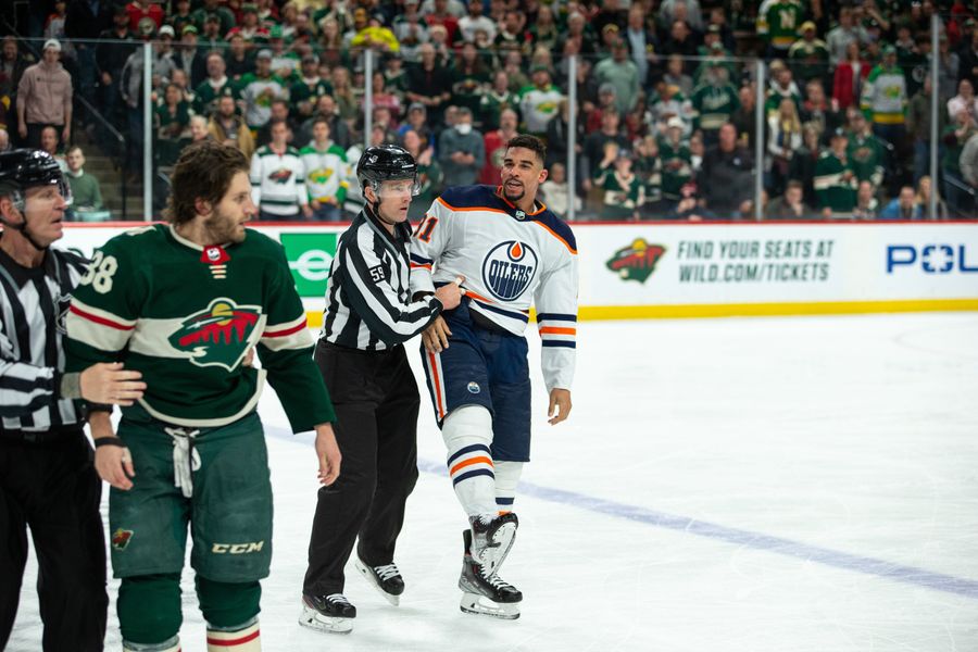 Evander Kane’s ex contributed to Ryan Hartman’s NHL fine…for fighting with Kane
