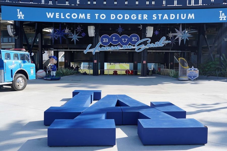 MLB: Seattle Mariners at Los Angeles Dodgers