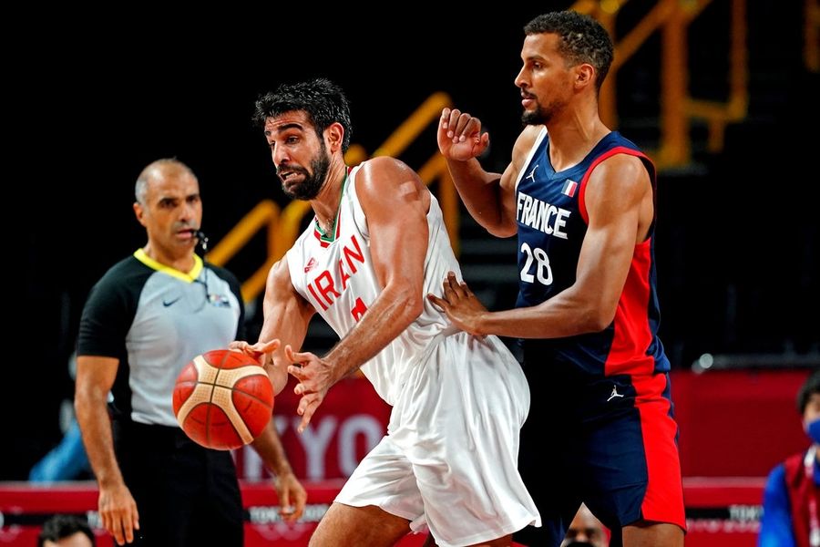 Olympics: Basketball-Men Group A - IRI-FRA